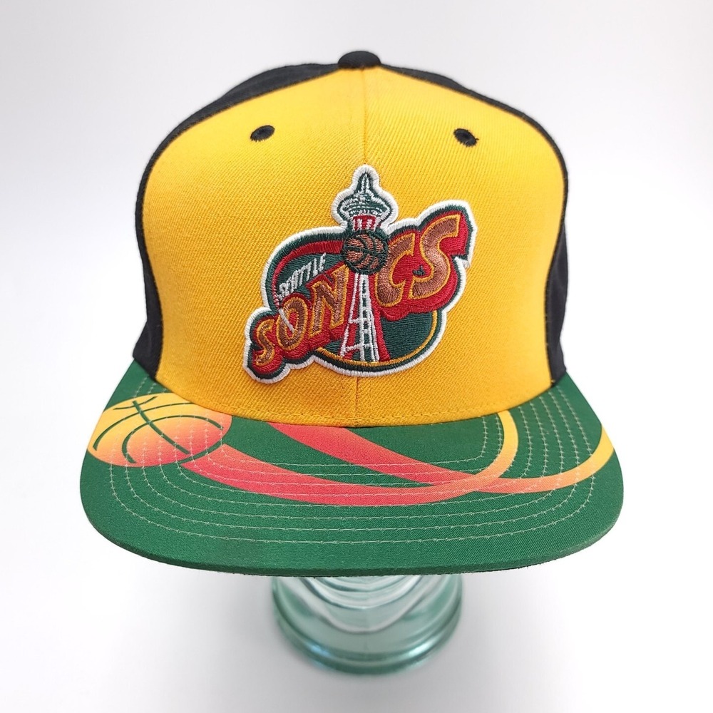 Seattle Super Sonics NBA Mitchell & Ness Logo Brim Snapback Cap Hat‎ NOS